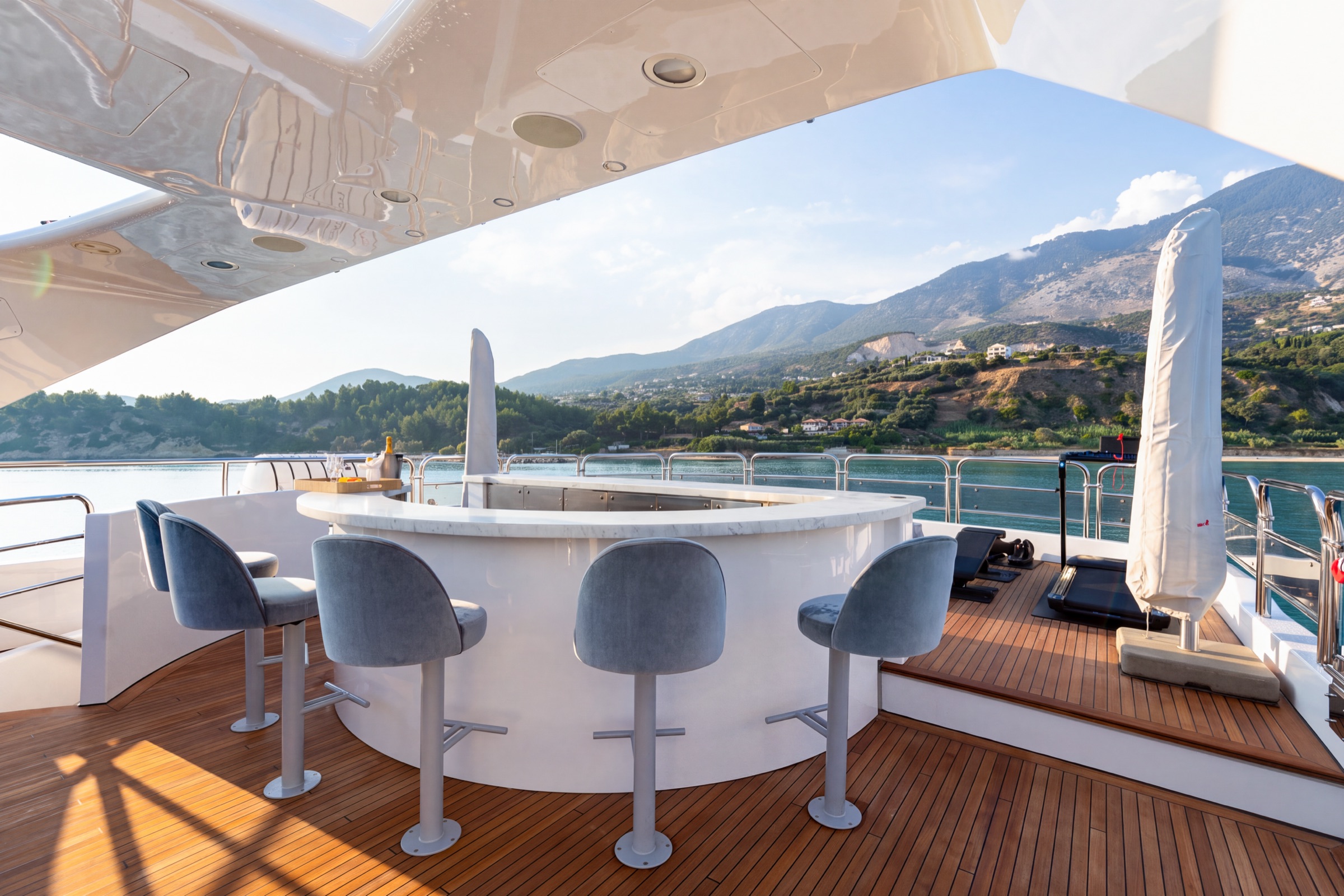 M/Y The Star — production still