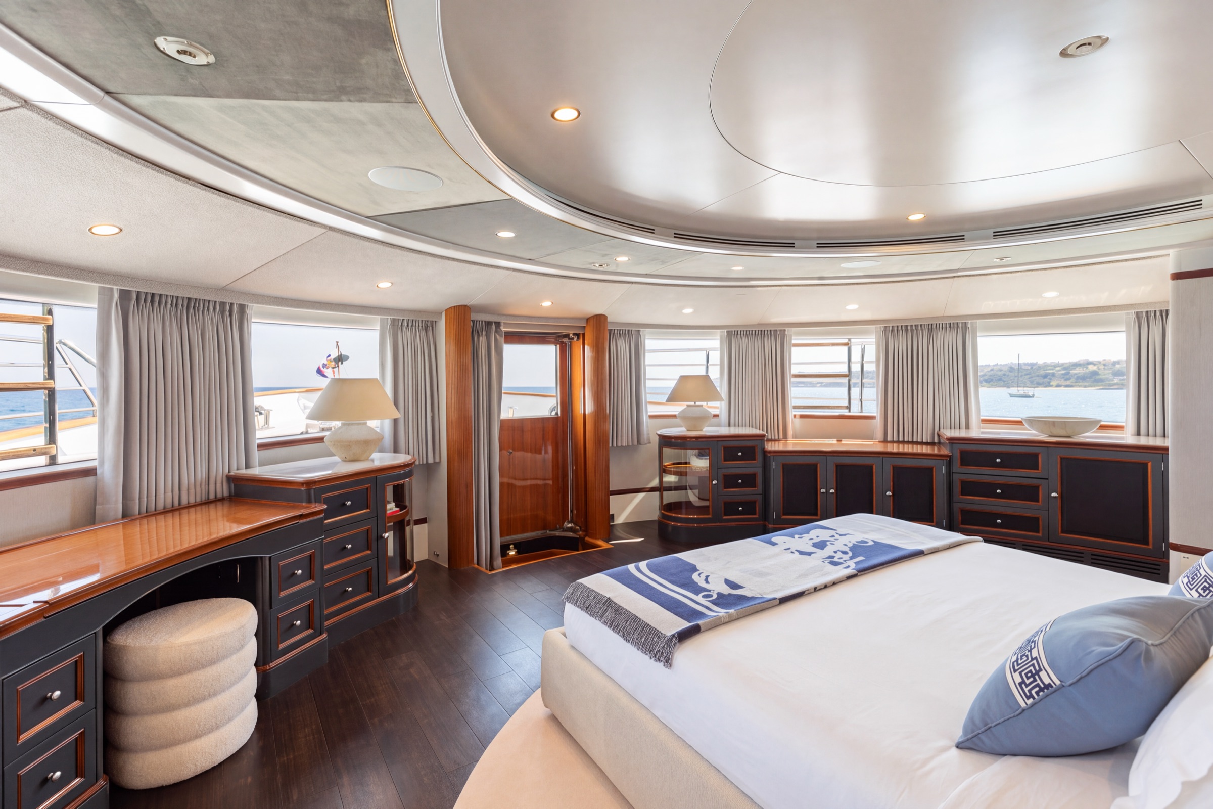M/Y The Star — production still