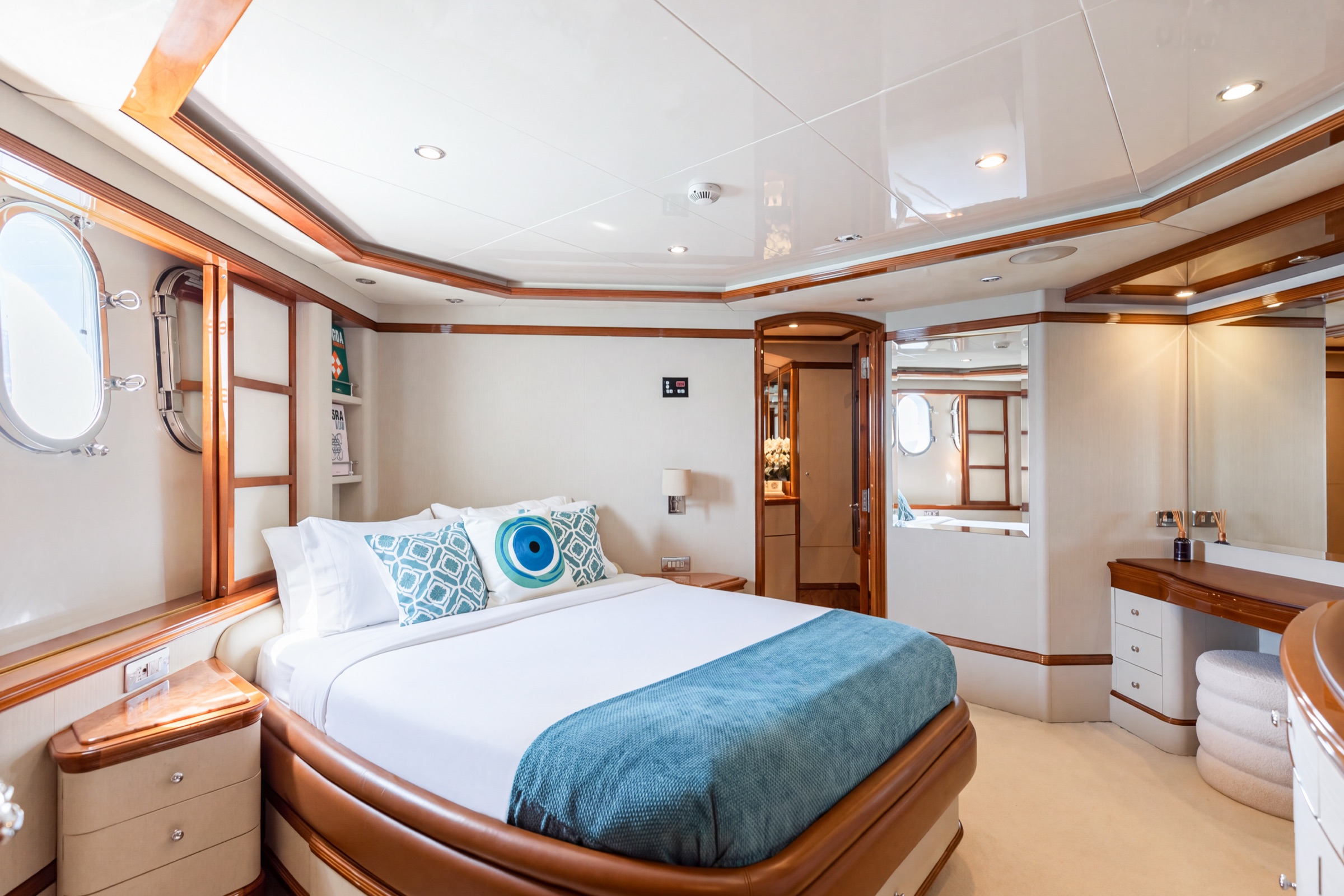M/Y The Star — production still