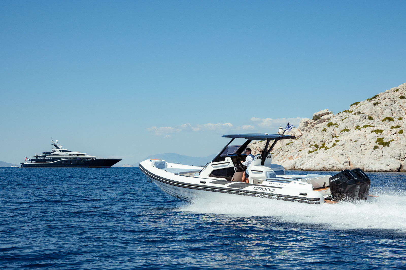 GrandBoats G980 — production still