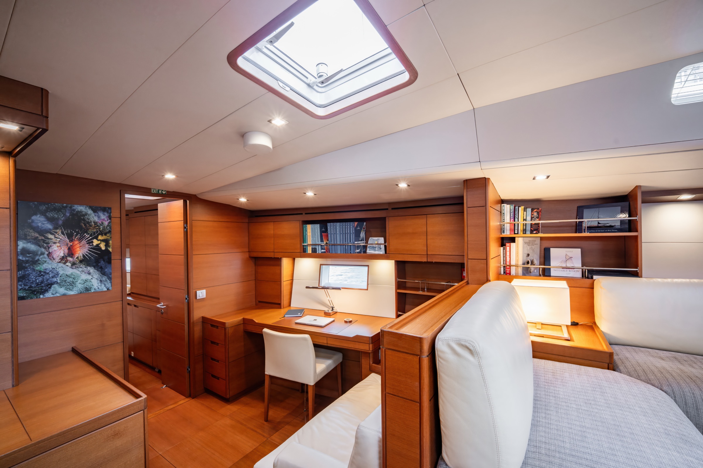S/Y Mrs Seven — production still